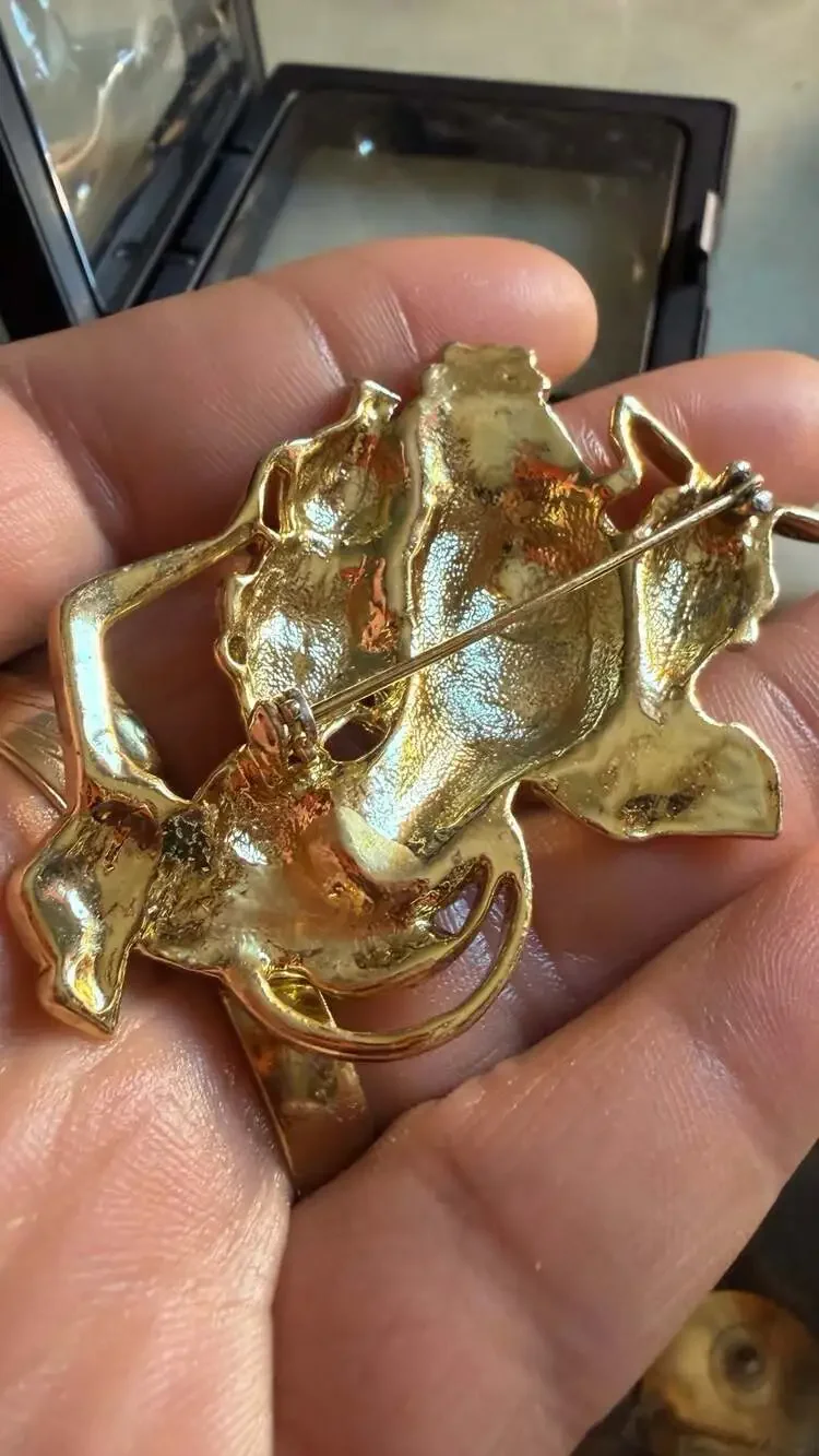 Vintage Gold Tone African Tribal Figural Women Busts Brooch Pin